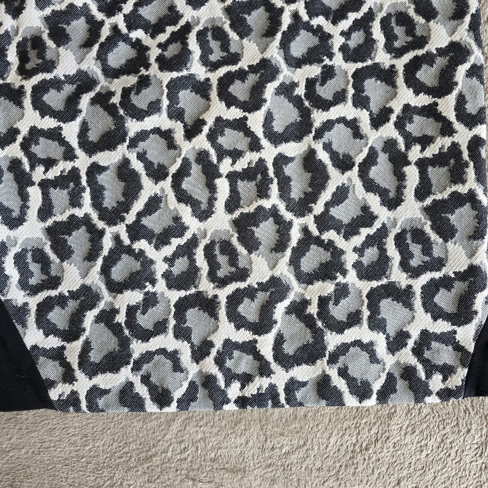 Diane Von Furstenberg Emma Leopard Print Knee Length Pencil Skirt Size 10 - Picture 4 of 12